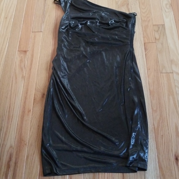 Striking Holiday Dress - Picture 1 of 2